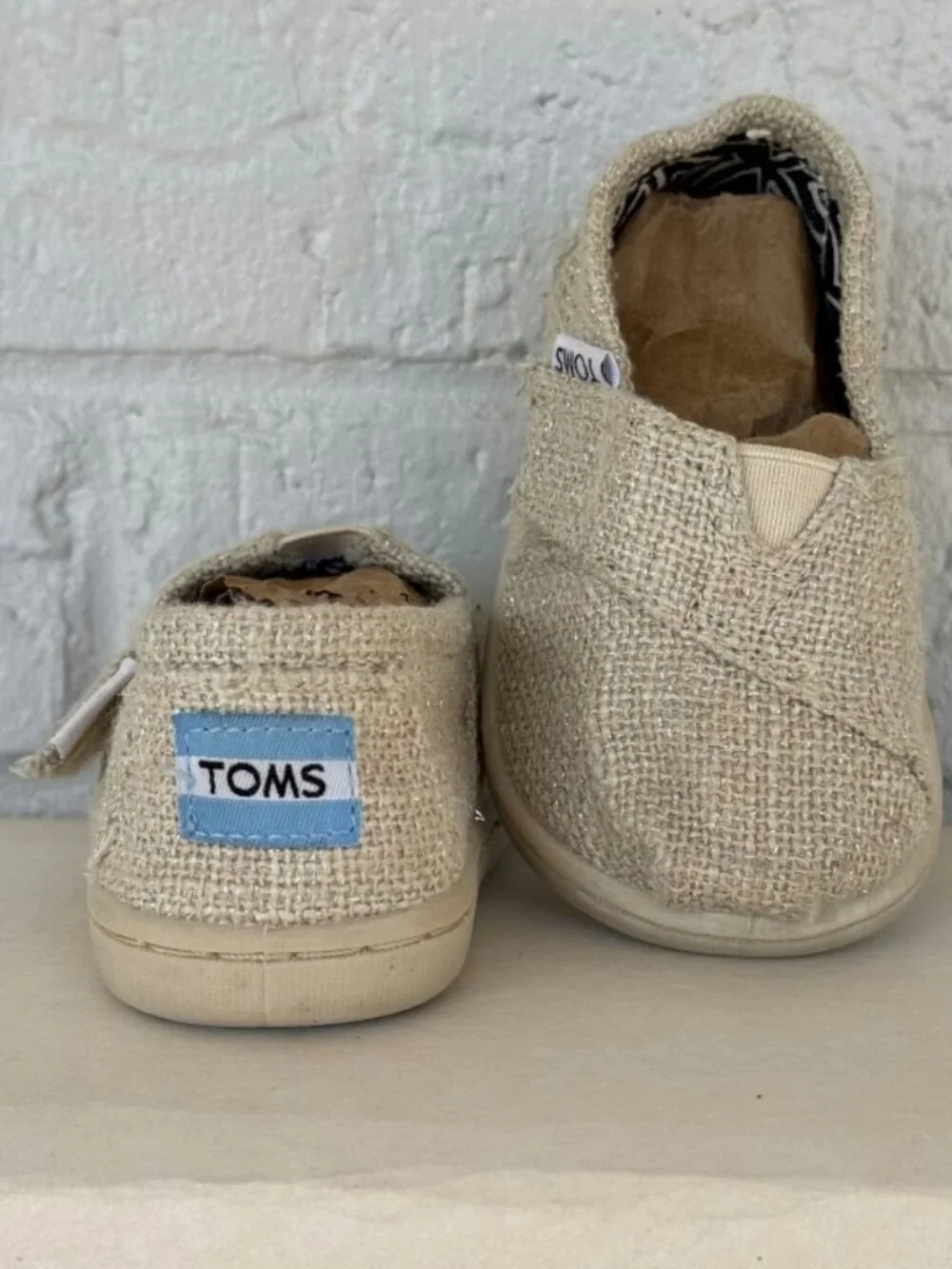 Sparkly Burlap TOMS Shoes T4